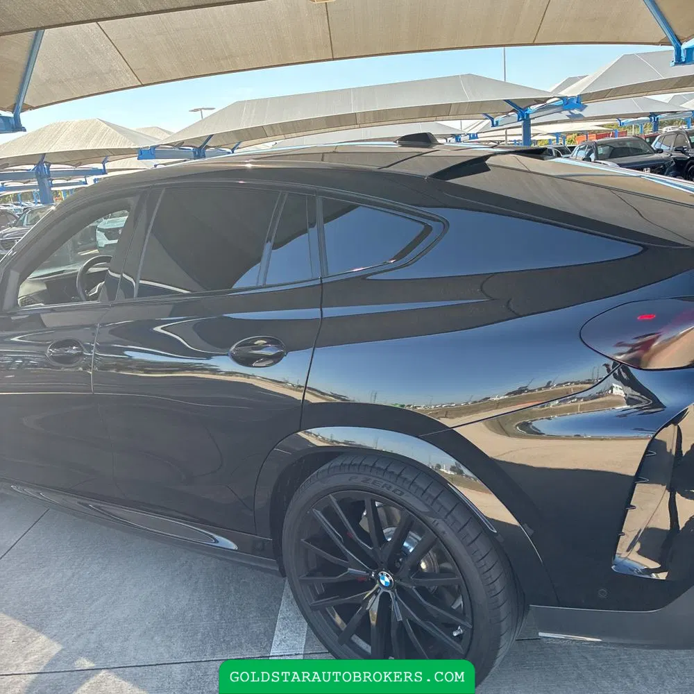 2025 BMW X6 M60i xDrive