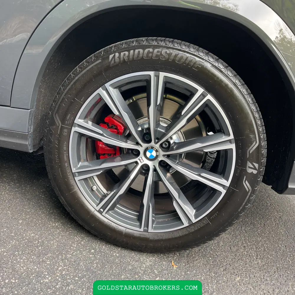 2024 BMW X6 M60i