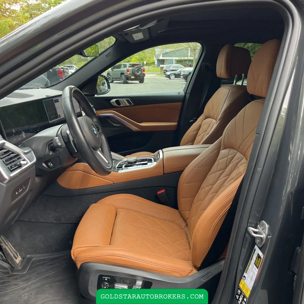 2024 BMW X6 M60i
