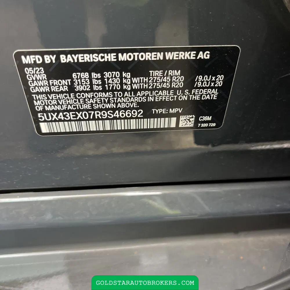 2024 BMW X6 M60i