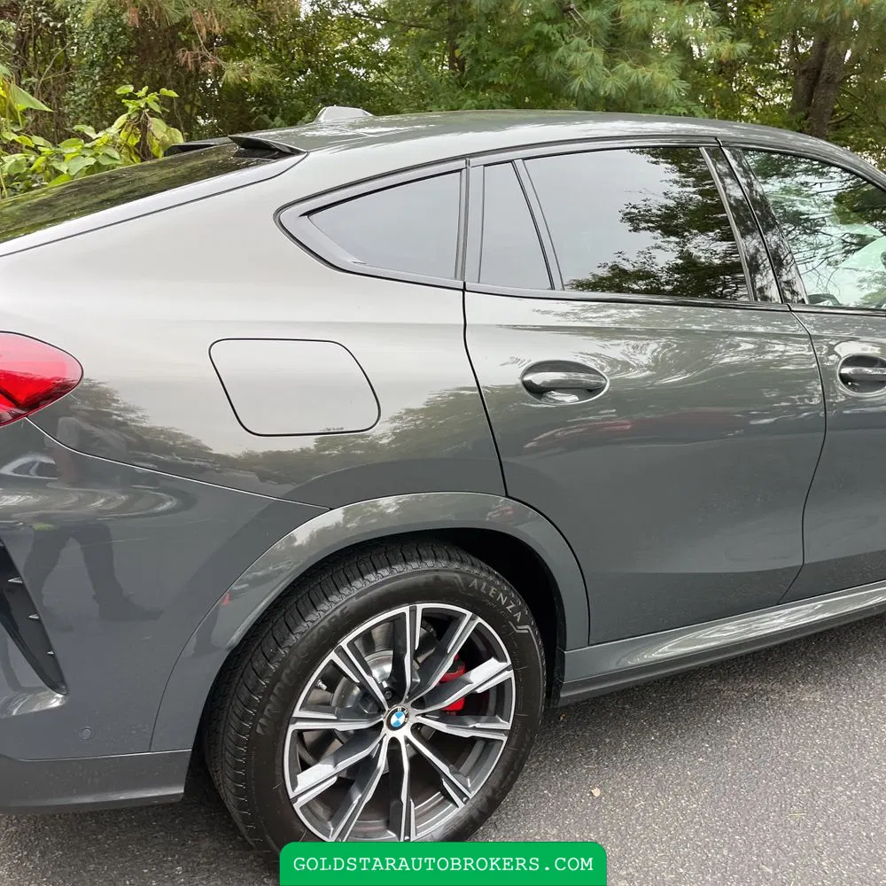 2024 BMW X6 M60i