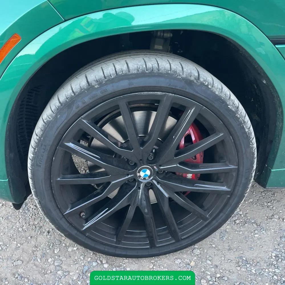 2024 BMW X6 M60i