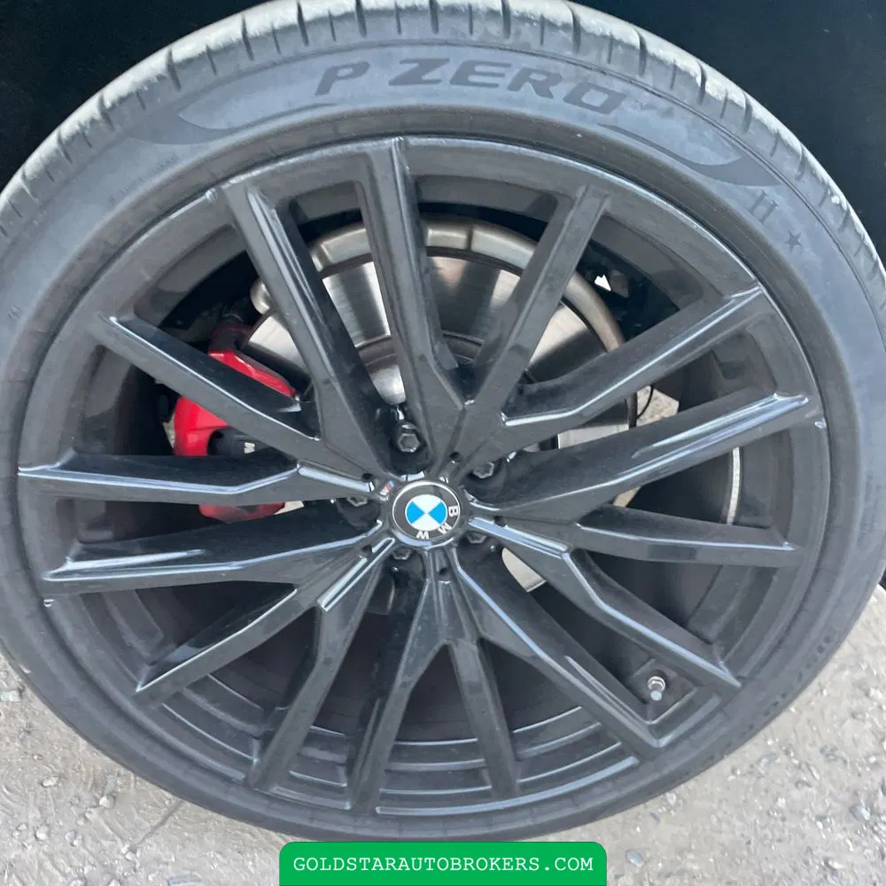 2024 BMW X6 M60i