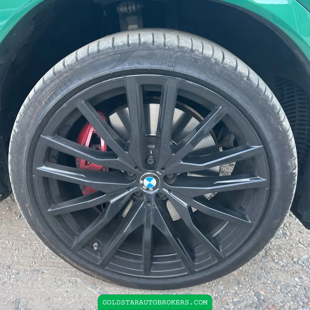2024 BMW X6 M60i