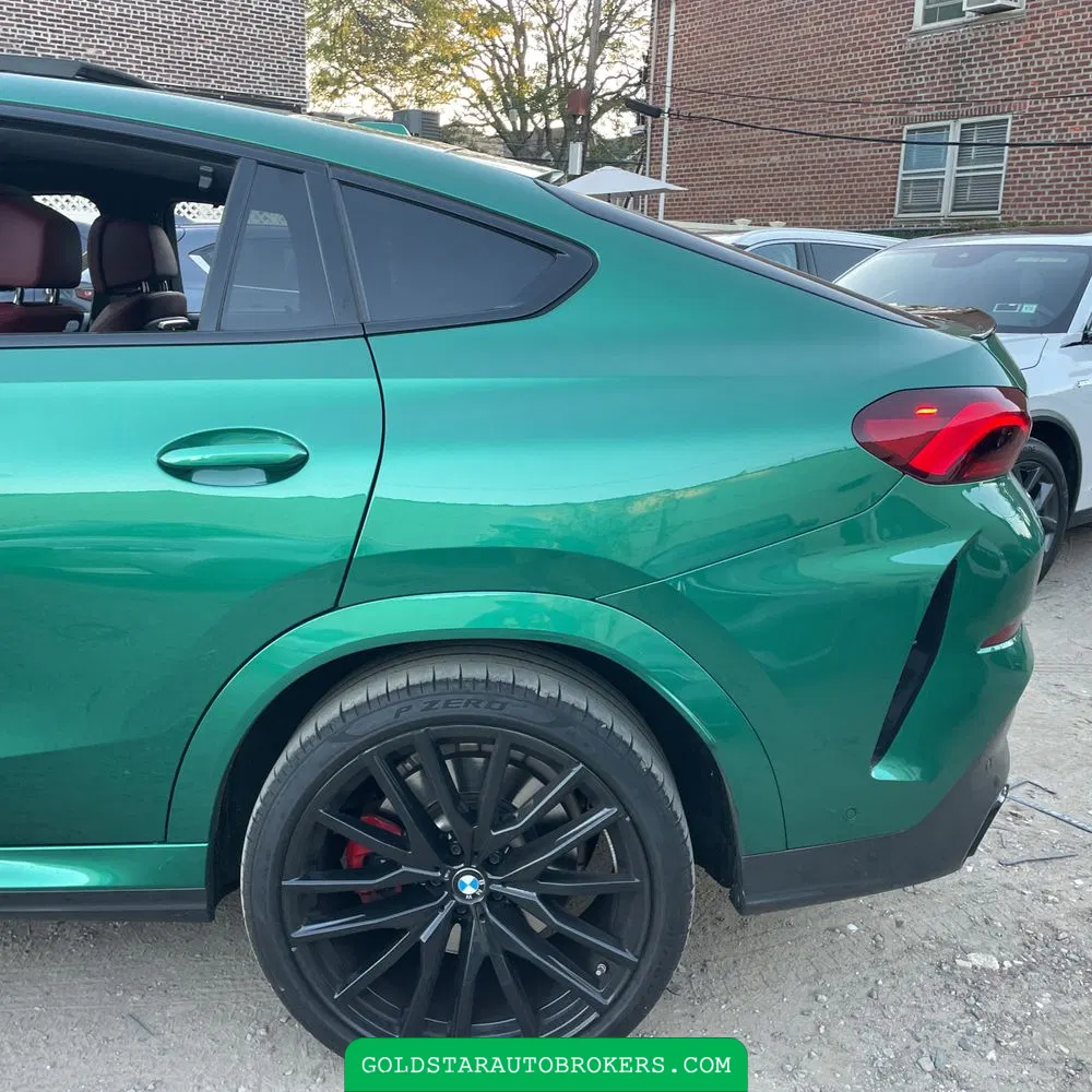2024 BMW X6 M60i