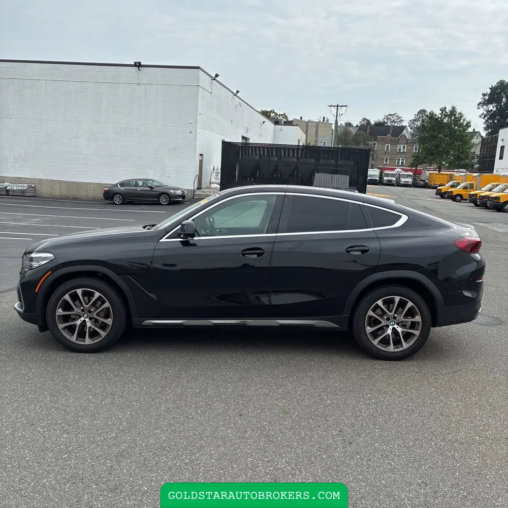 2023 BMW X6 XDrive40i