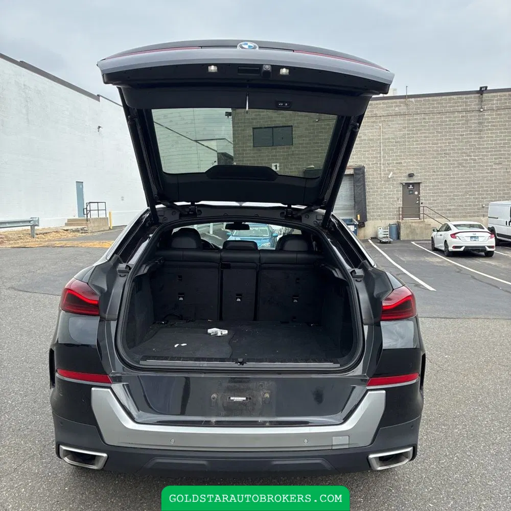 2023 BMW X6 XDrive40i