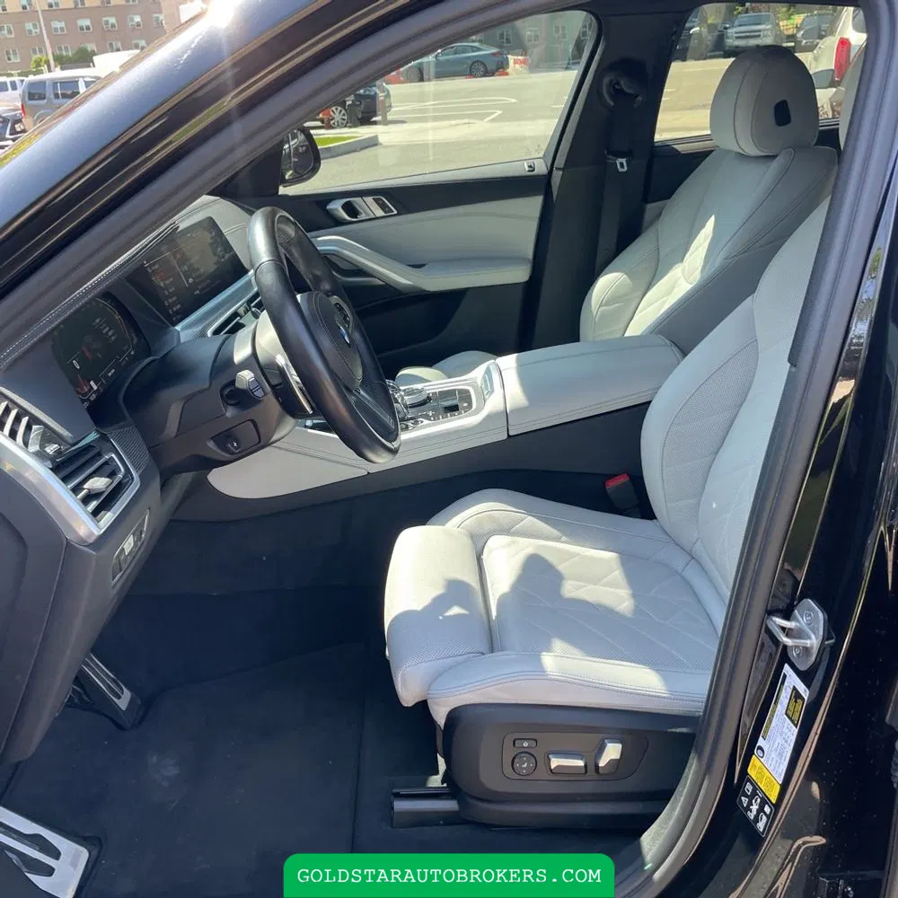 2023 BMW X6 XDrive40i