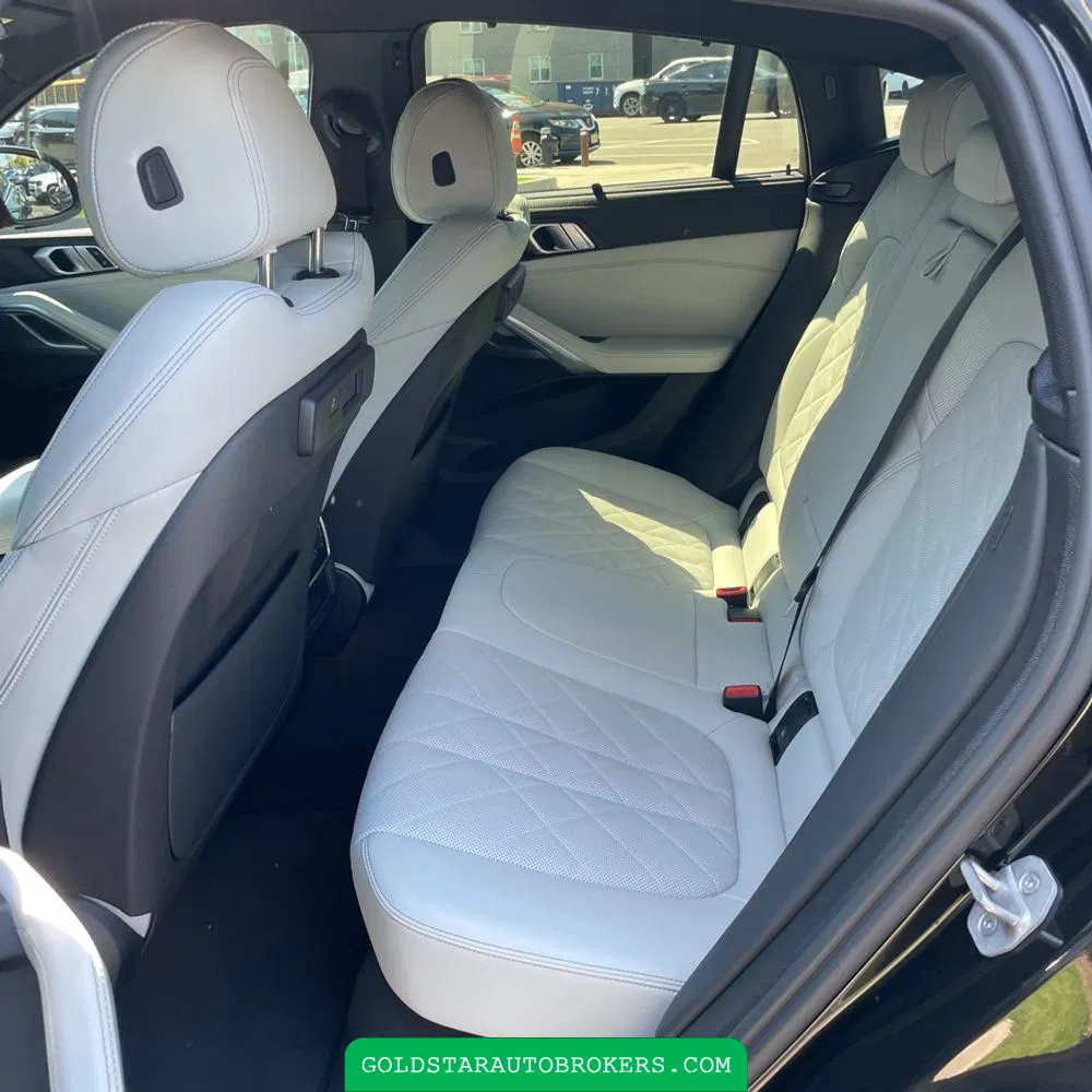 2023 BMW X6 XDrive40i
