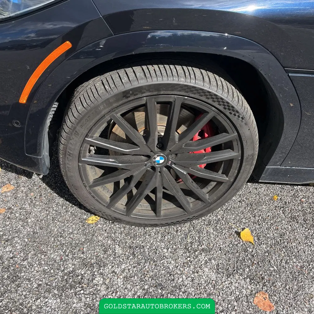 2022 BMW X6 M50i