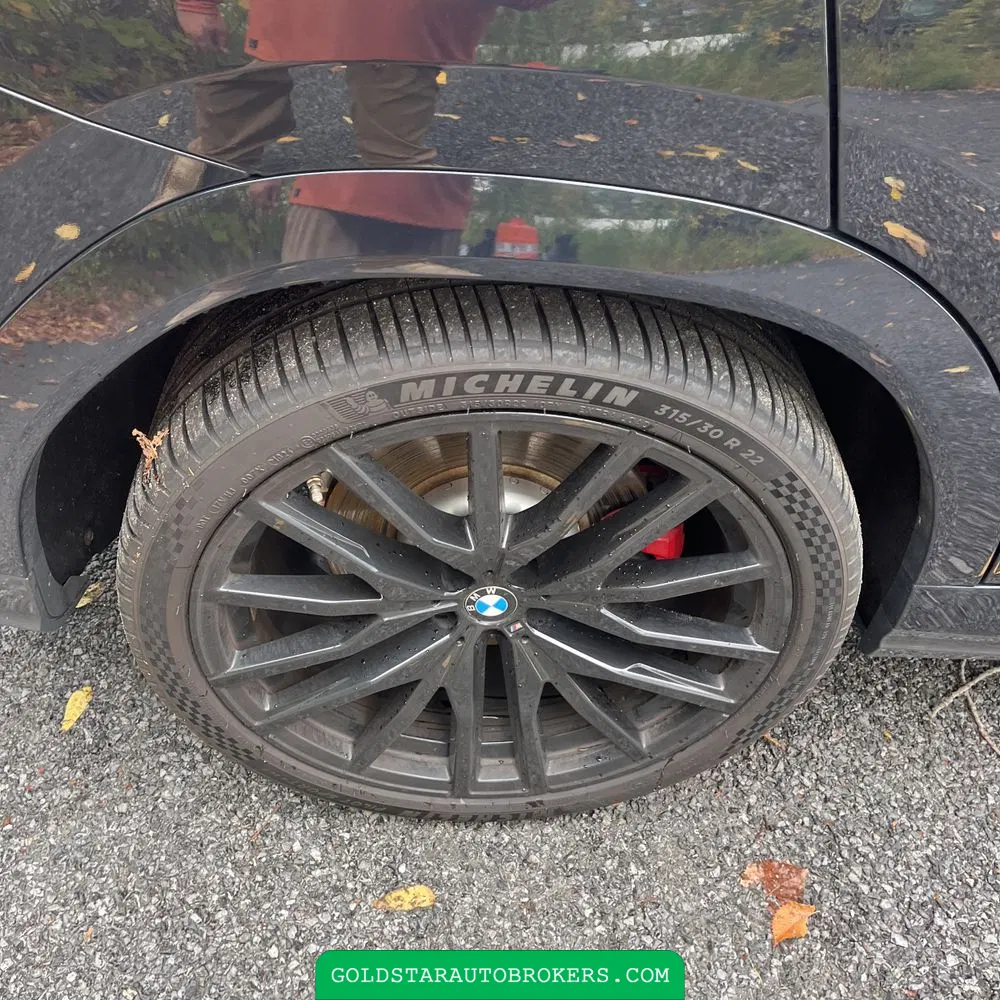 2022 BMW X6 M50i