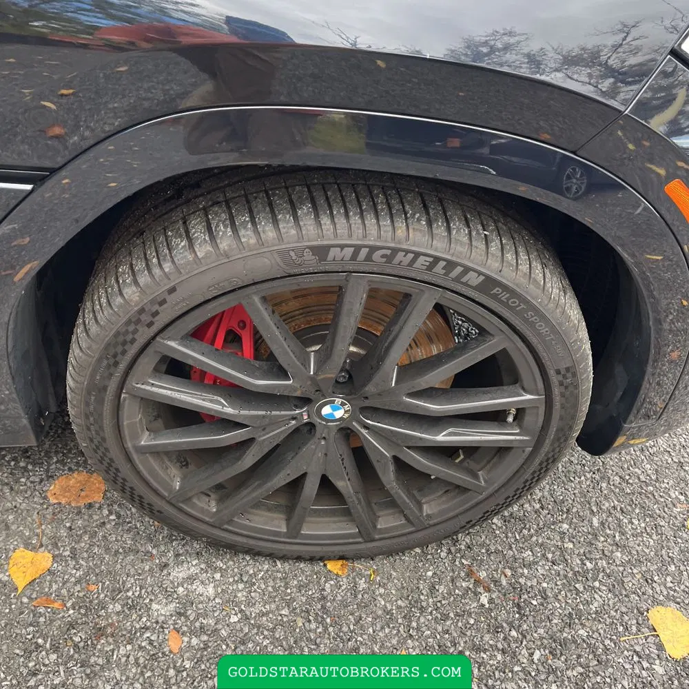 2022 BMW X6 M50i