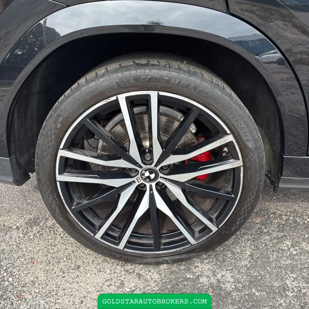 2022 BMW X6 M50i