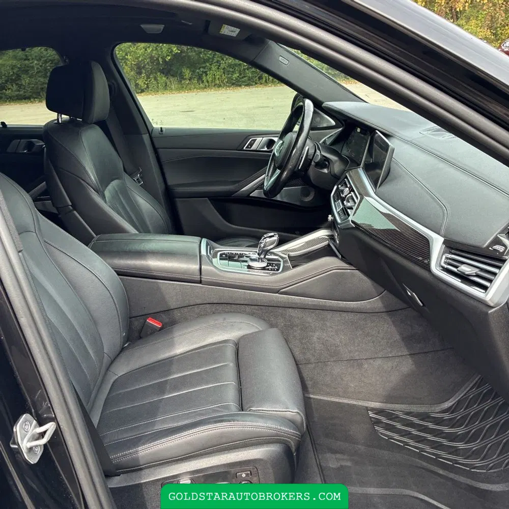 2022 BMW X6 M50i