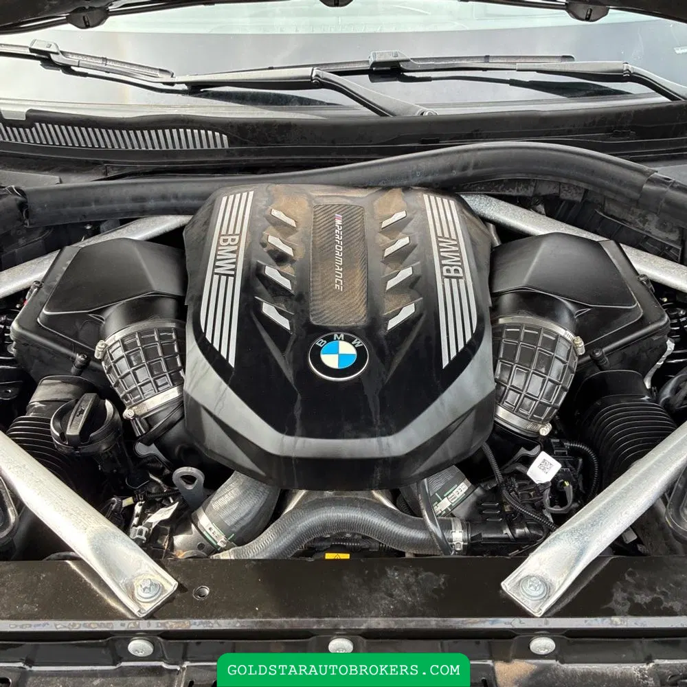 2022 BMW X6 M50i