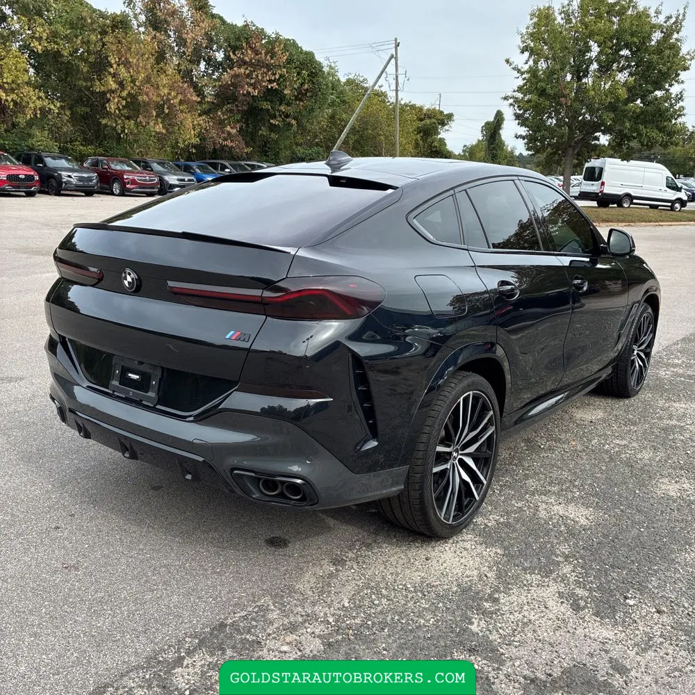 2022 BMW X6 M50i