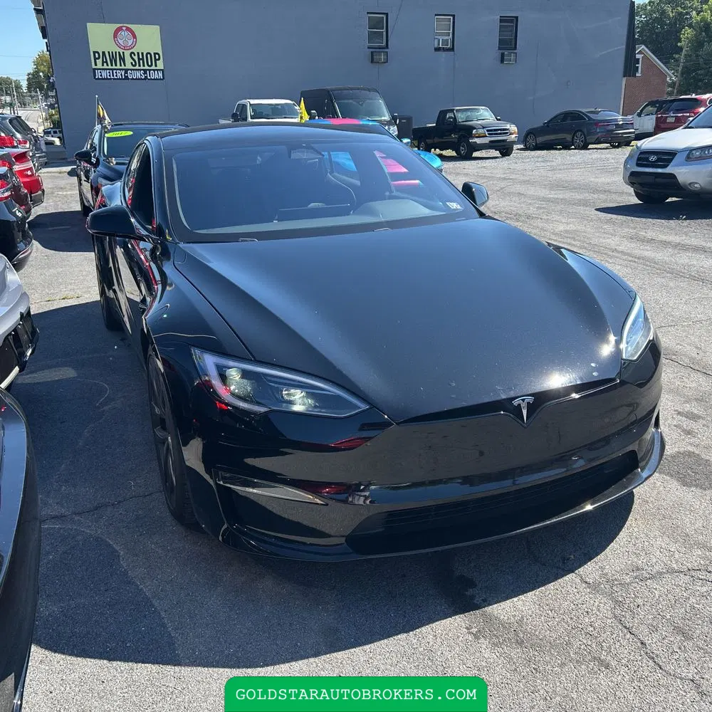 2025 Tesla Model S Plaid