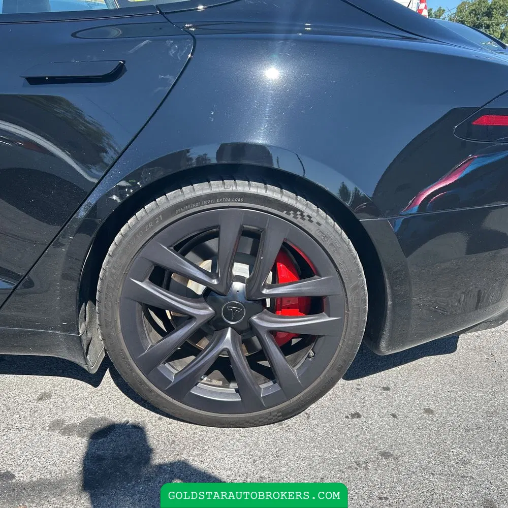 2025 Tesla Model S Plaid