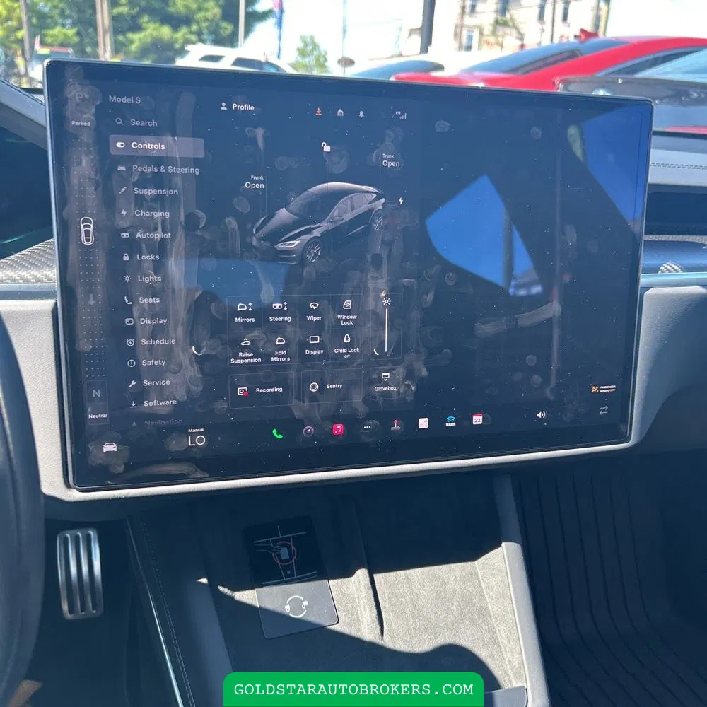 2025 Tesla Model S Plaid