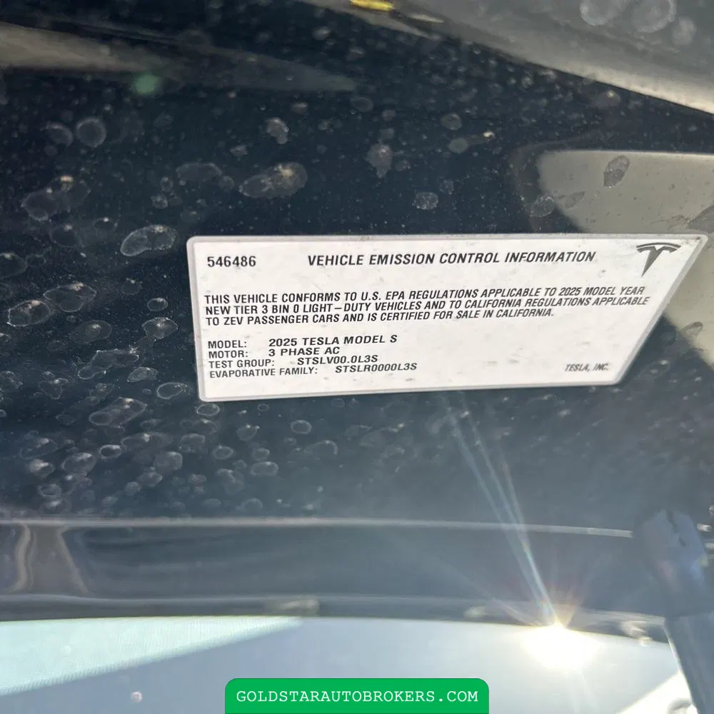 2025 Tesla Model S Plaid