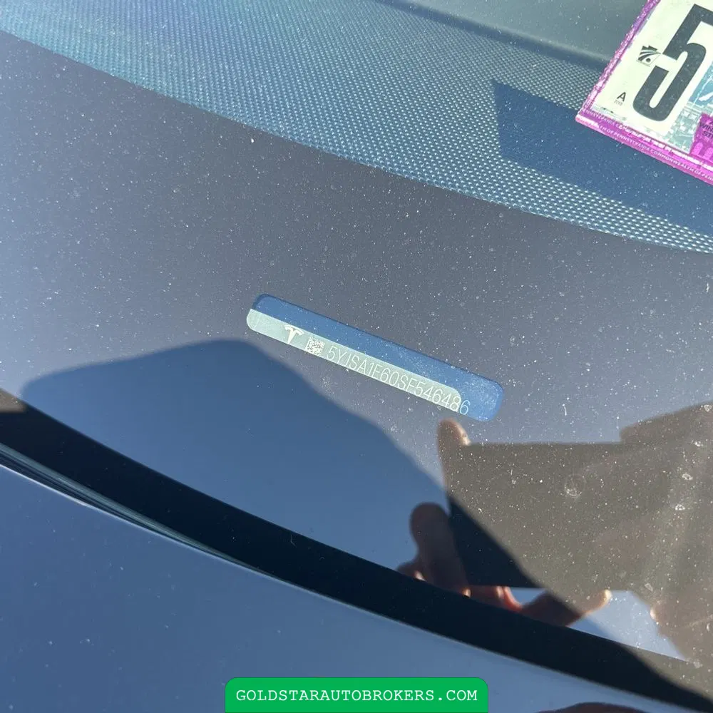 2025 Tesla Model S Plaid