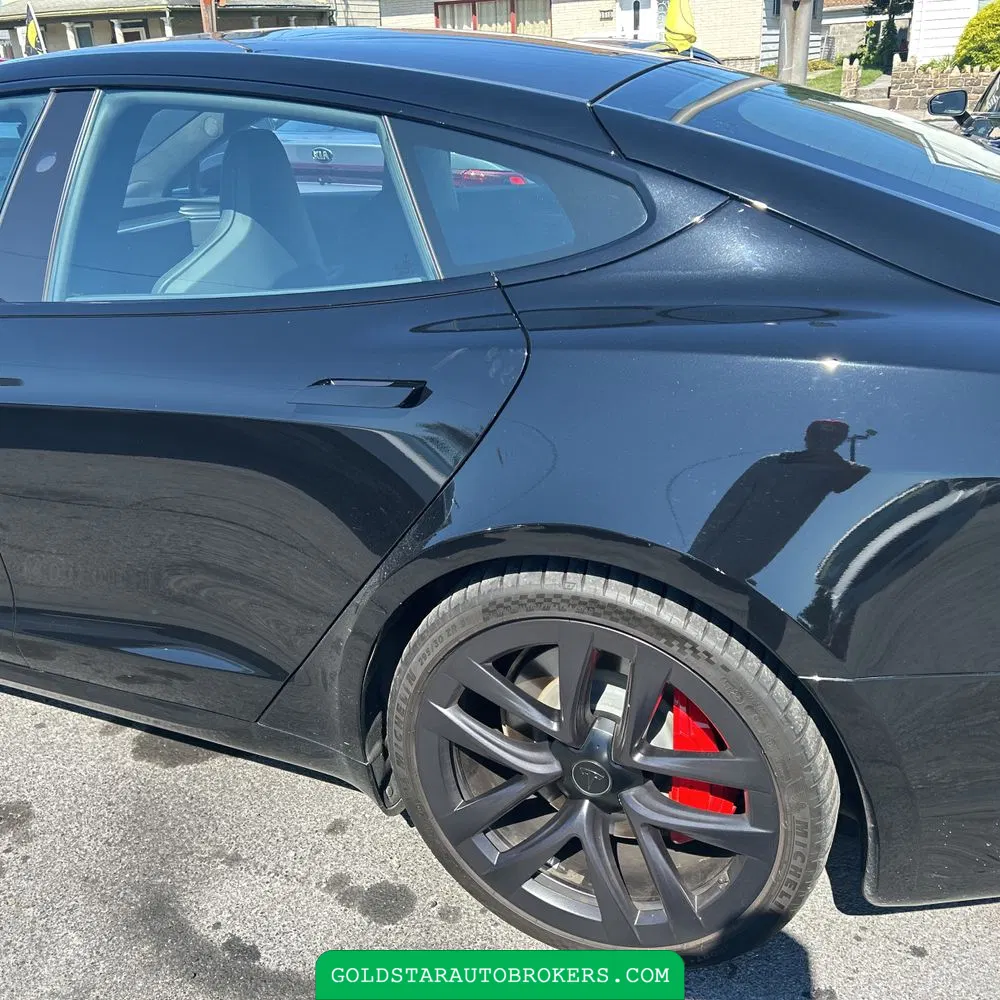 2025 Tesla Model S Plaid