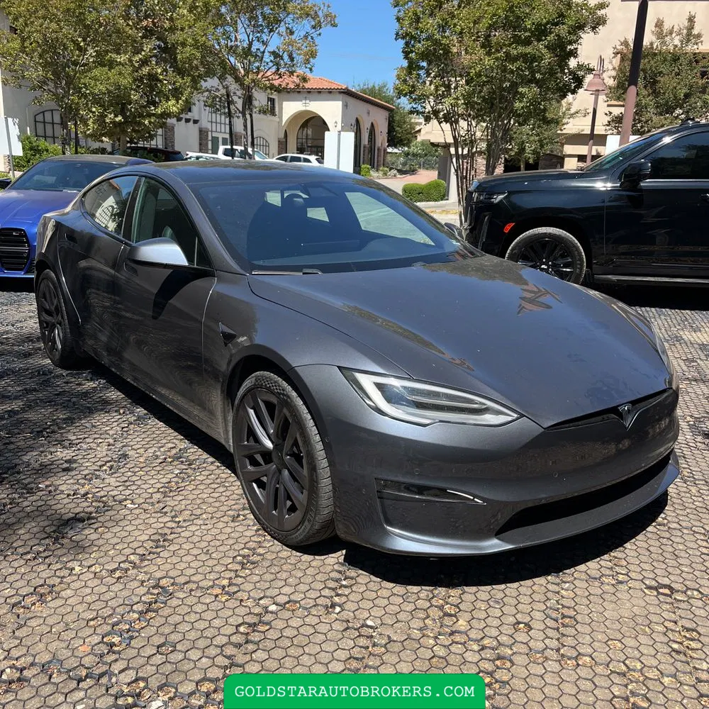 2021 Tesla Model S Plaid