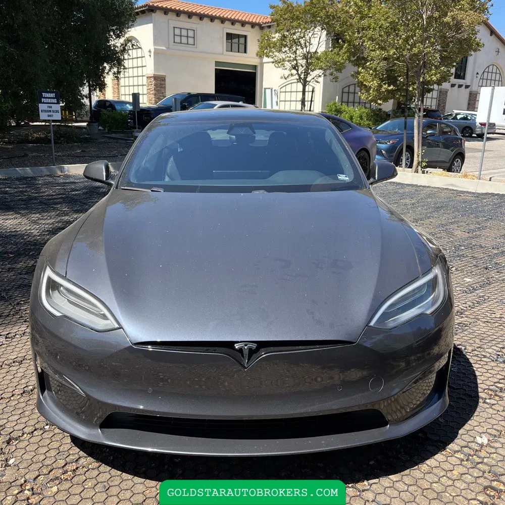 2021 Tesla Model S Plaid