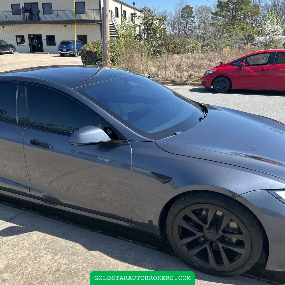 2022 Tesla Model S Plaid