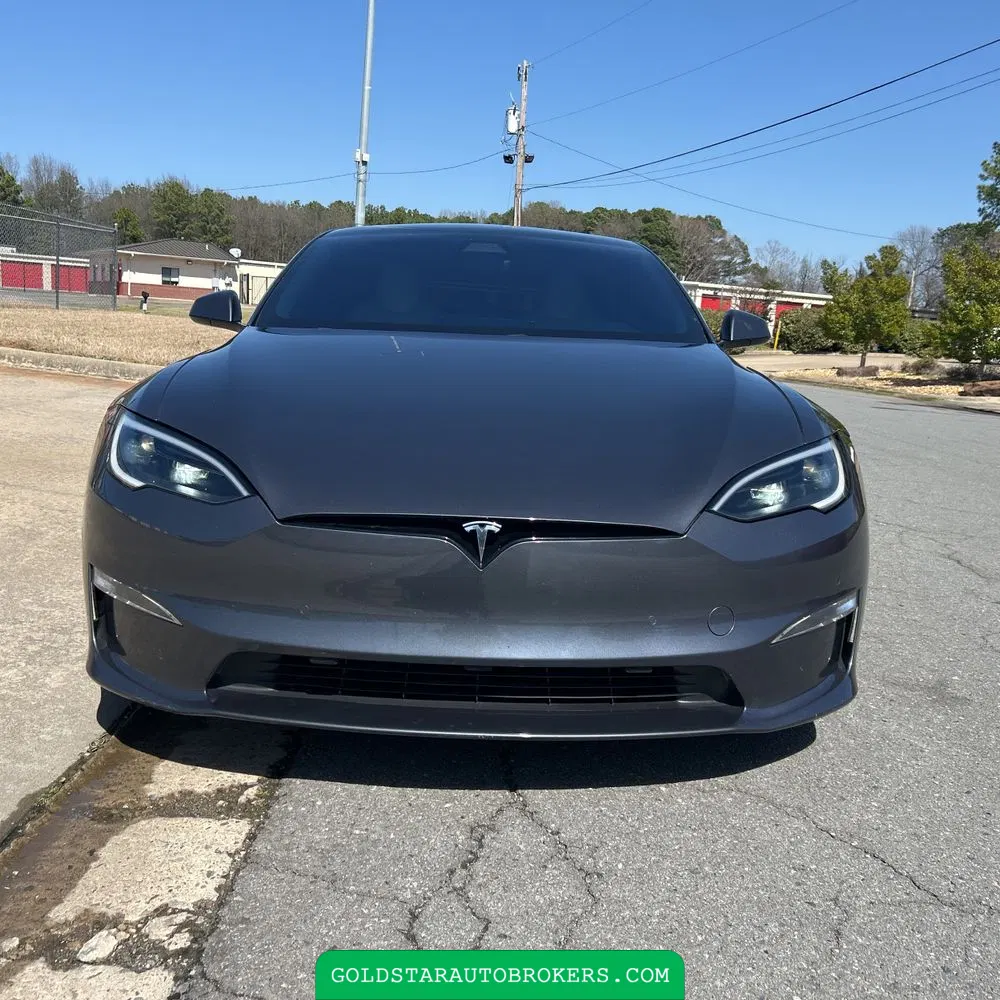 2022 Tesla Model S Plaid