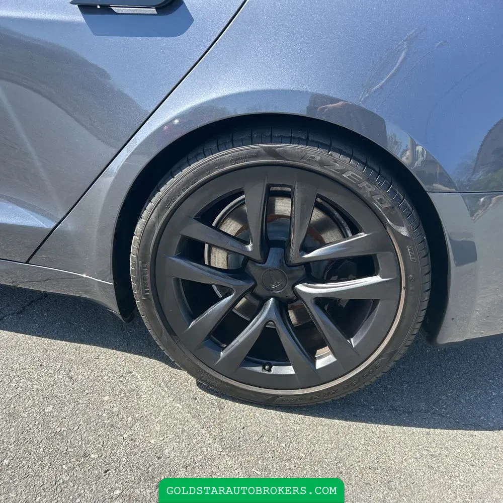 2022 Tesla Model S Plaid
