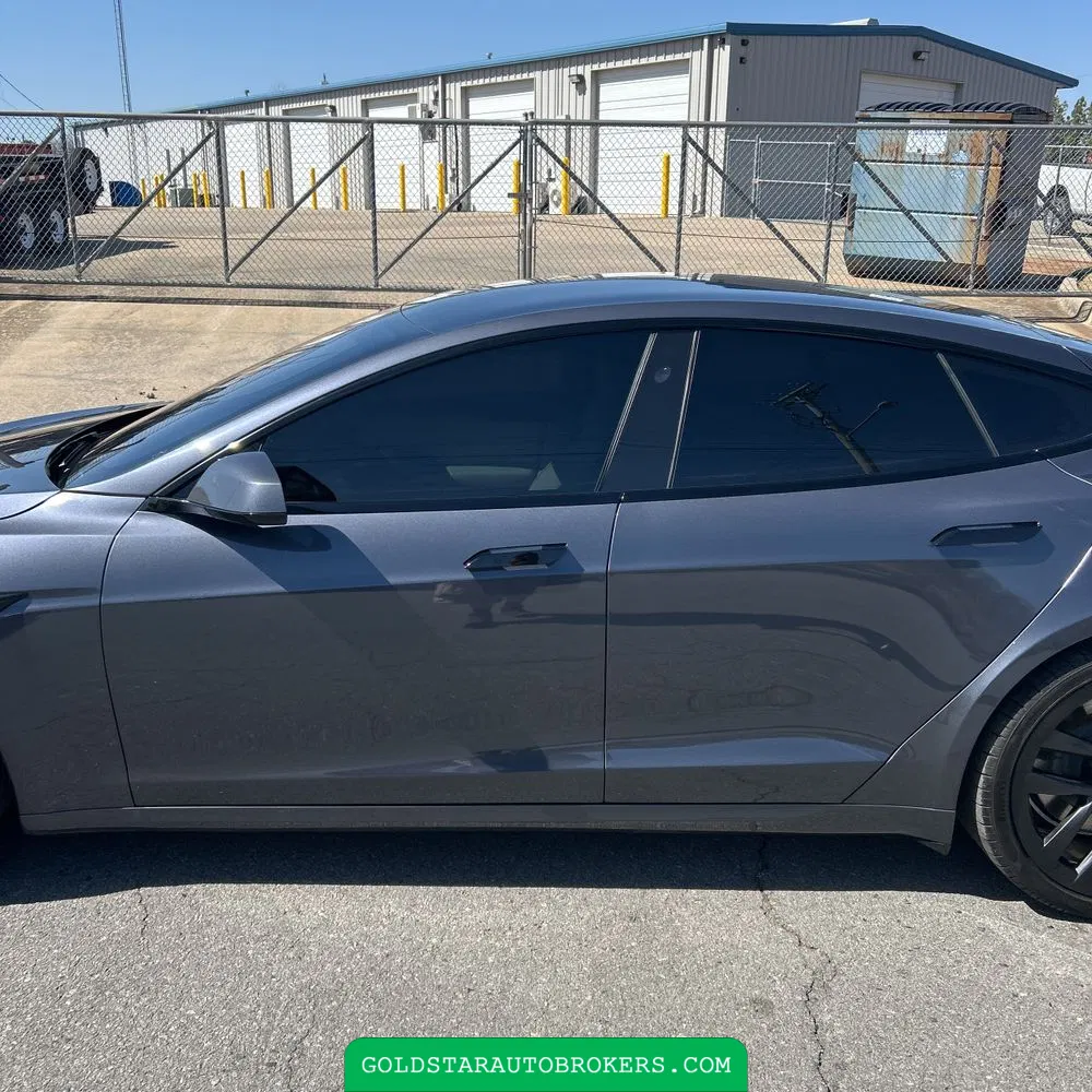 2022 Tesla Model S Plaid