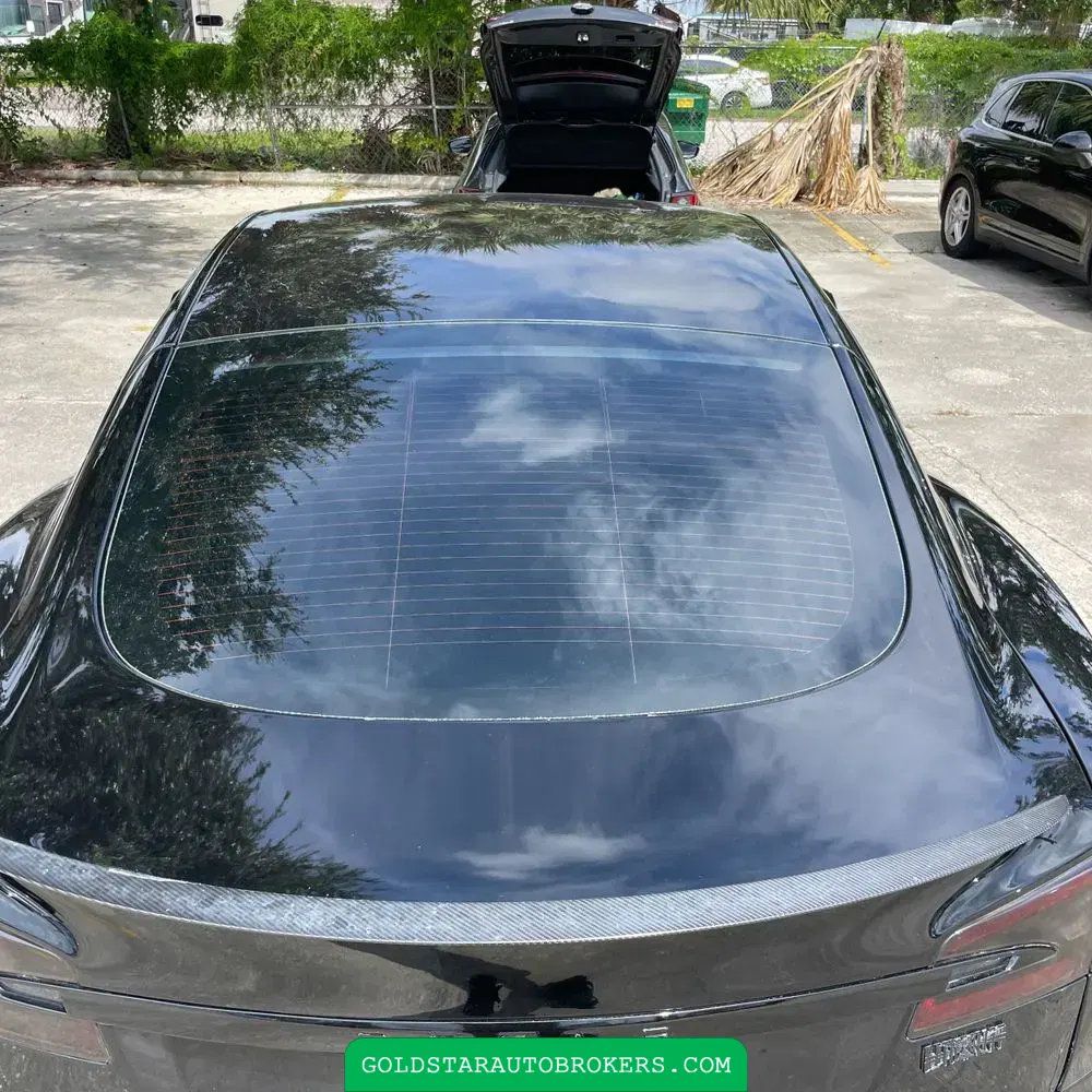 2021 Tesla Model S Plaid