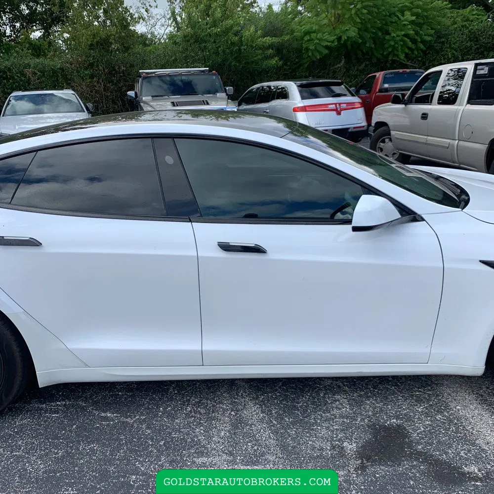 2021 Tesla Model S Plaid