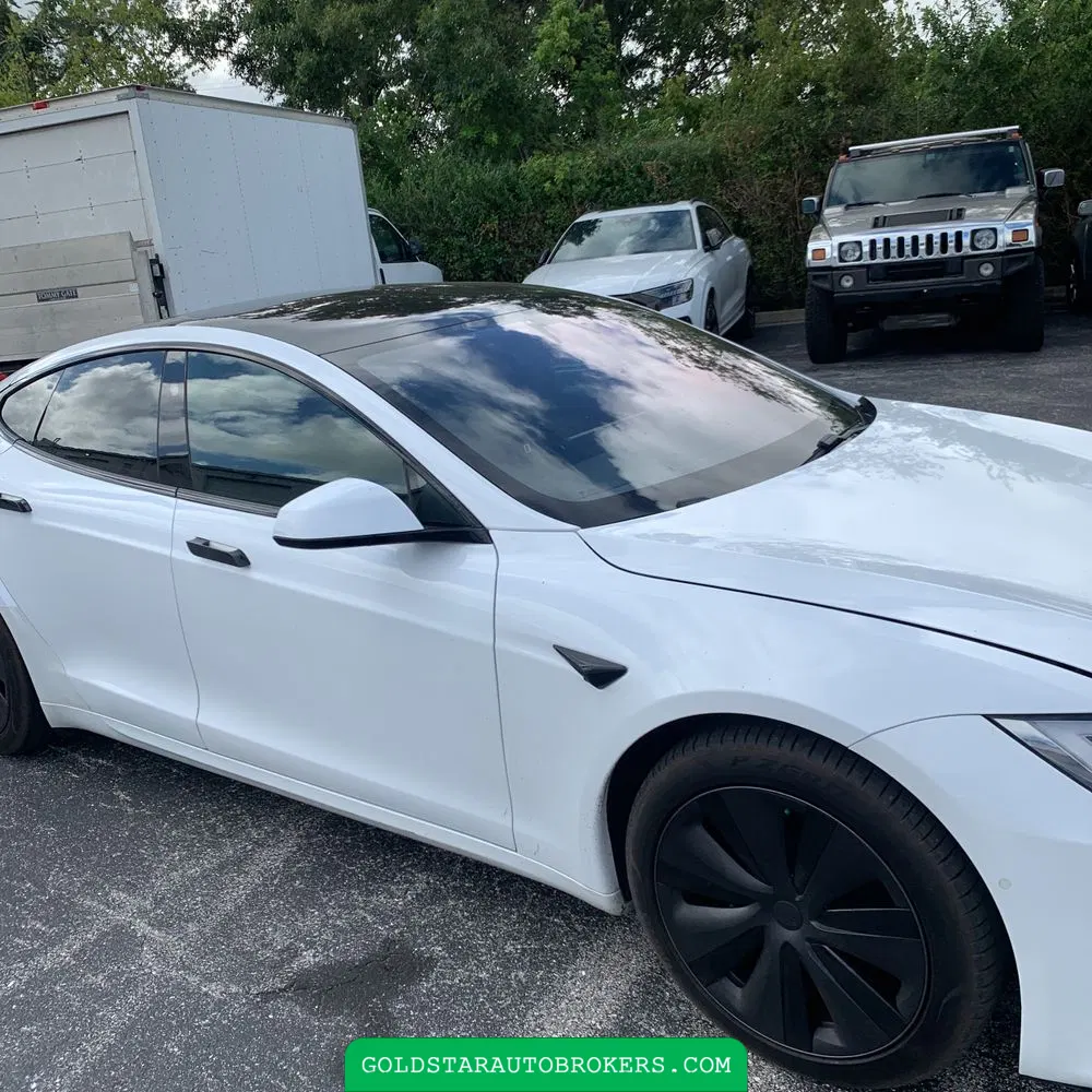 2021 Tesla Model S Plaid