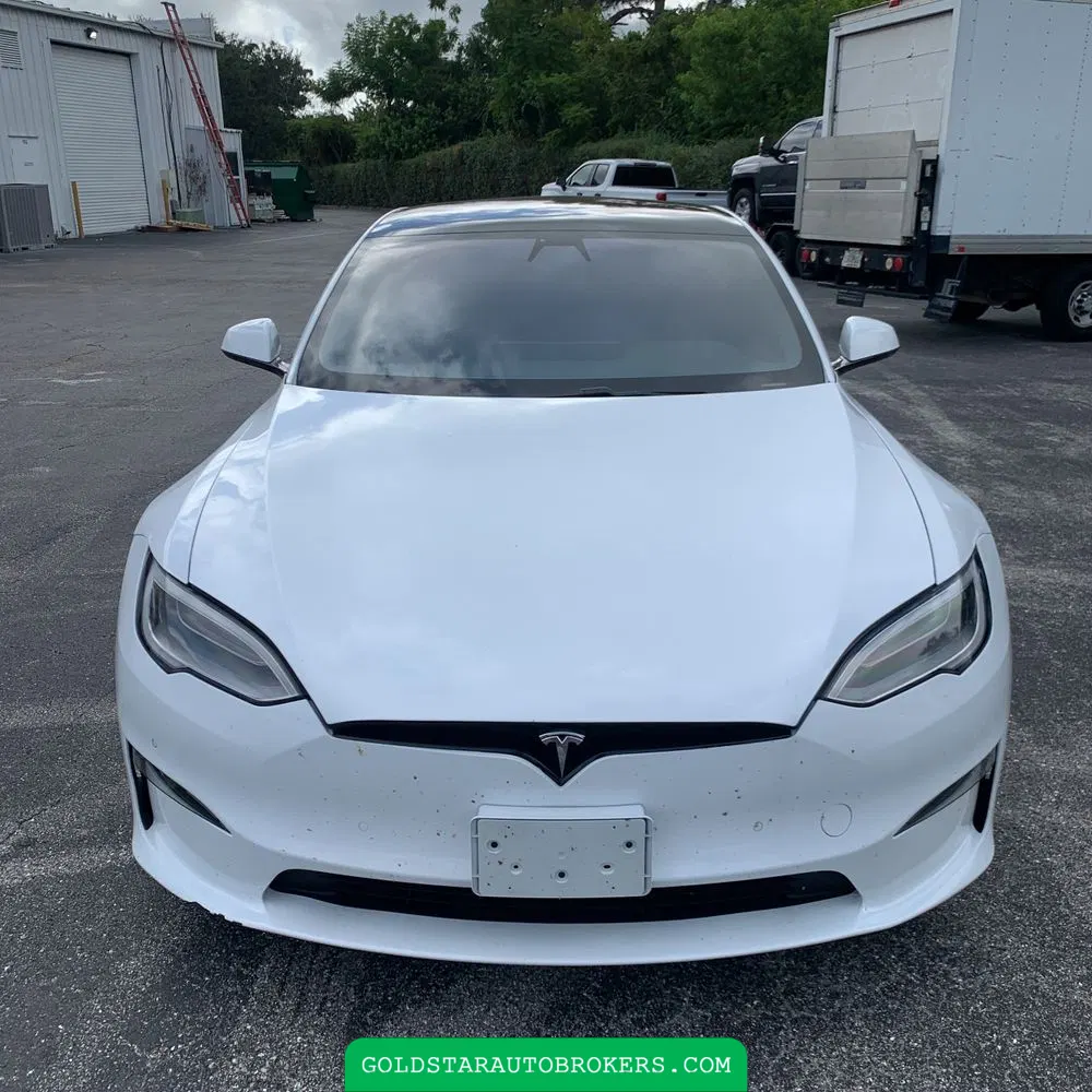 2021 Tesla Model S Plaid