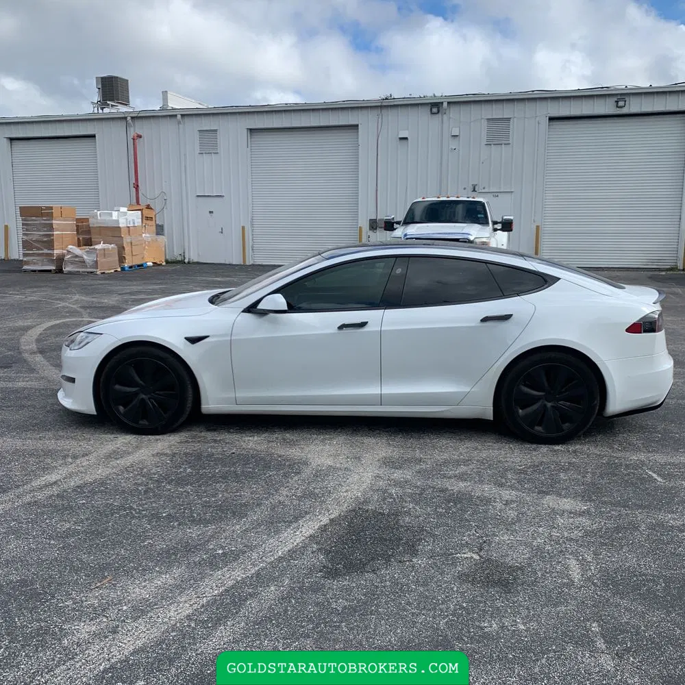 2021 Tesla Model S Plaid