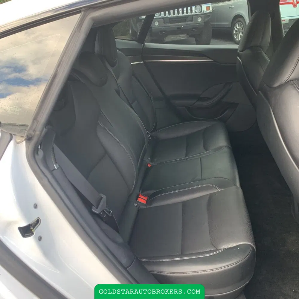 2021 Tesla Model S Plaid
