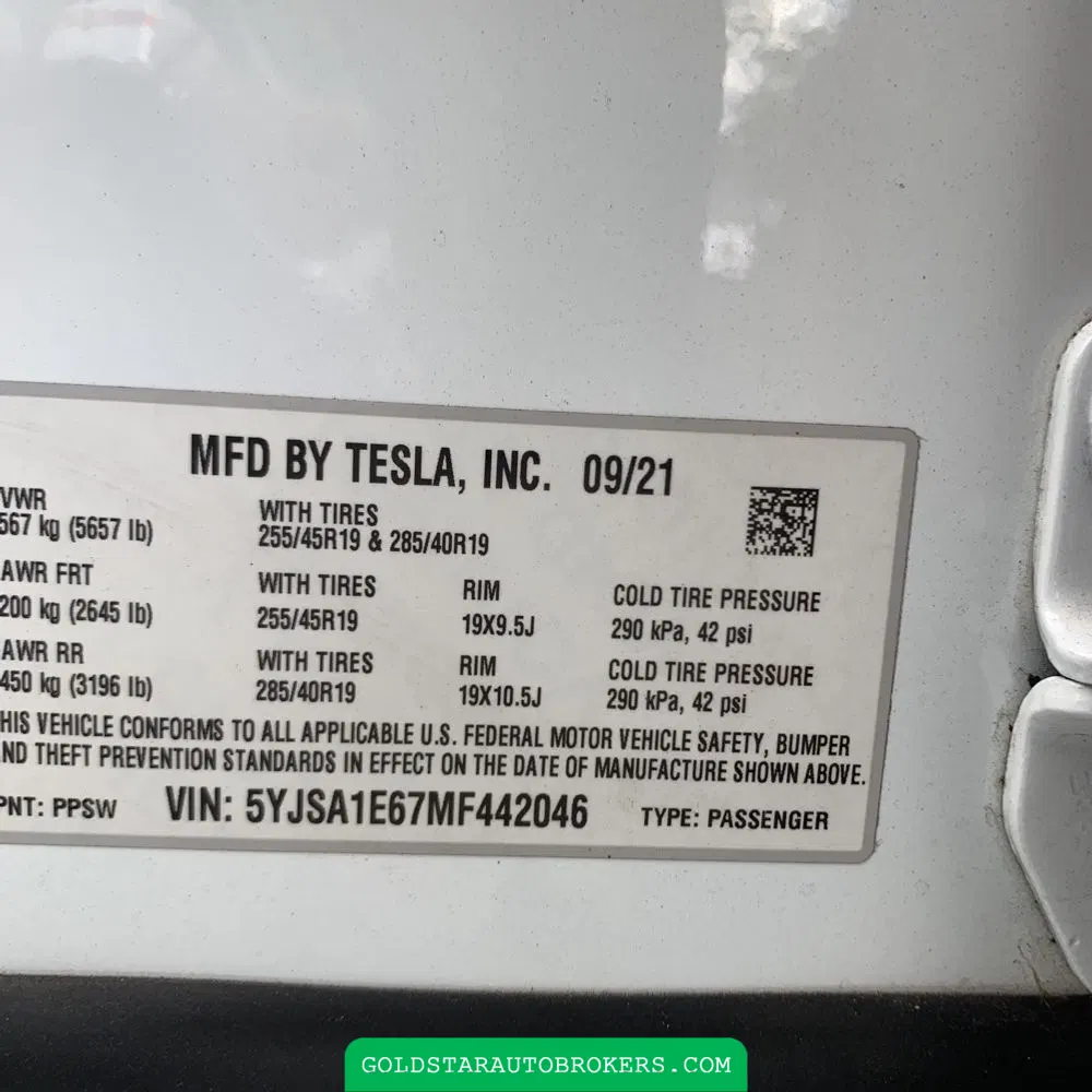 2021 Tesla Model S Plaid