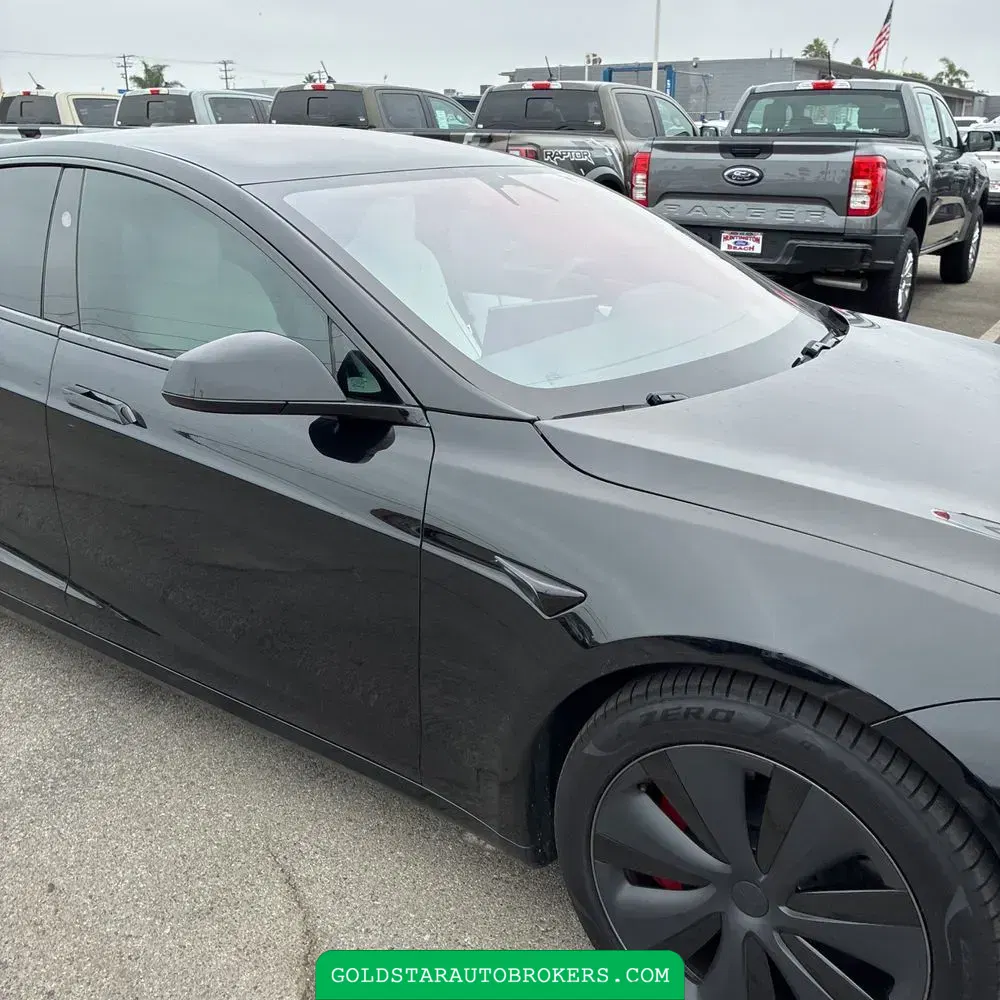2023 Tesla Model S Plaid