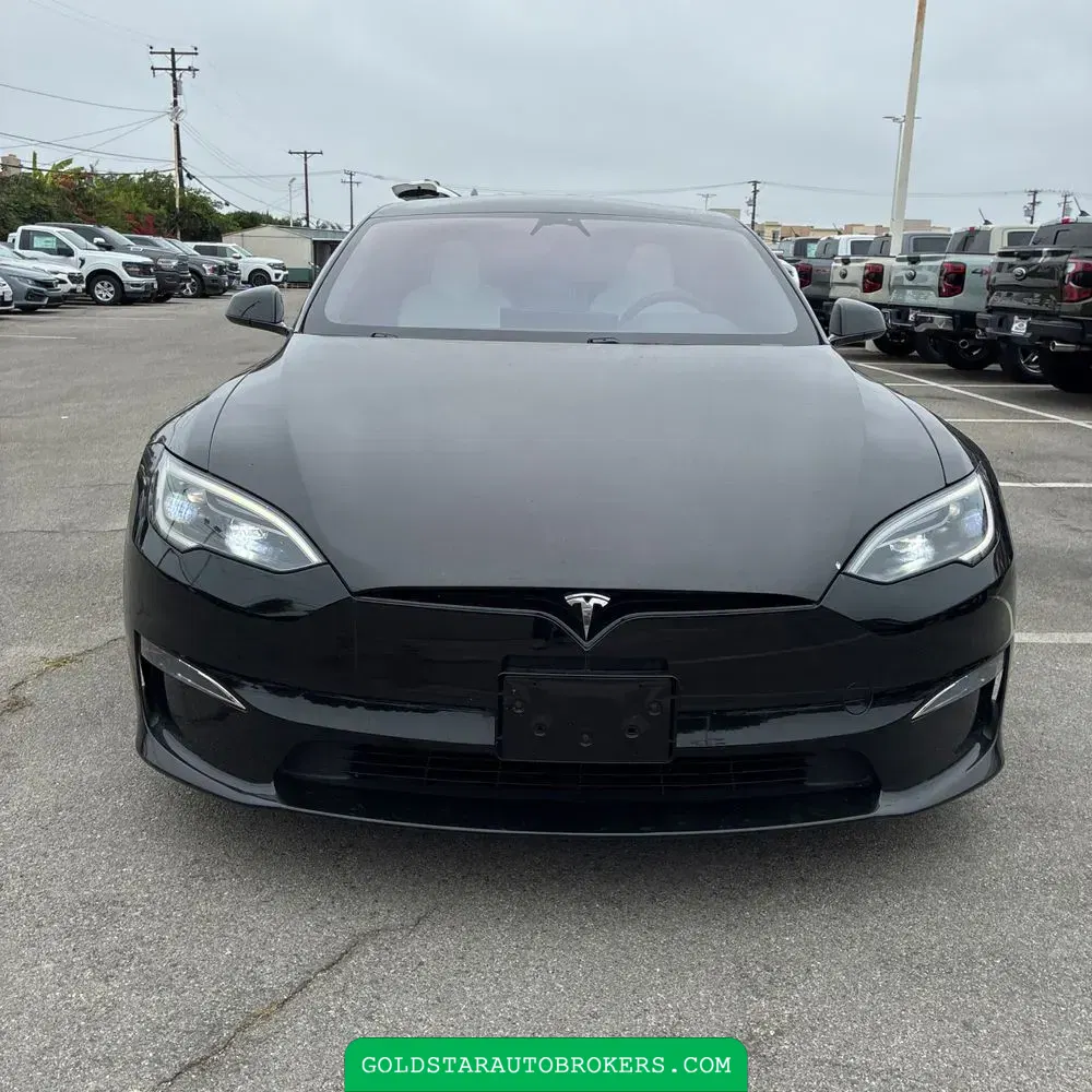 2023 Tesla Model S Plaid