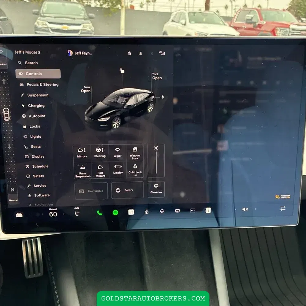 2023 Tesla Model S Plaid