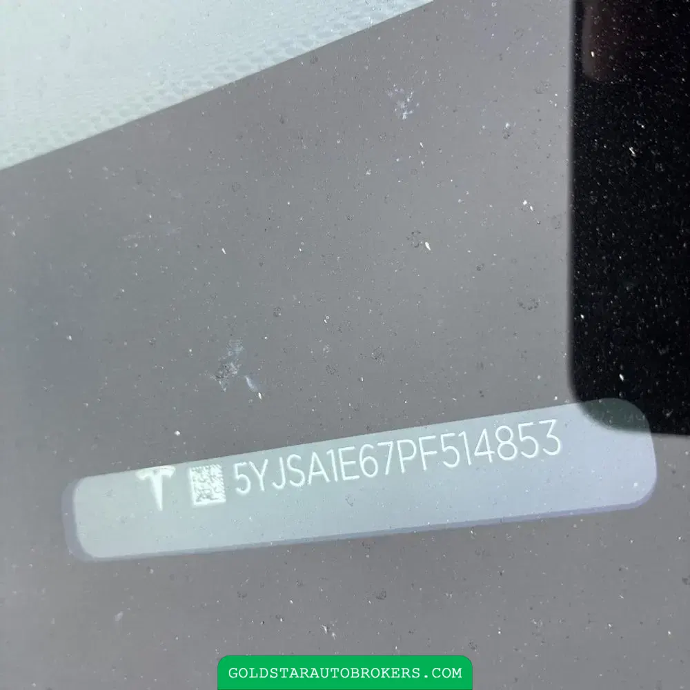 2023 Tesla Model S Plaid