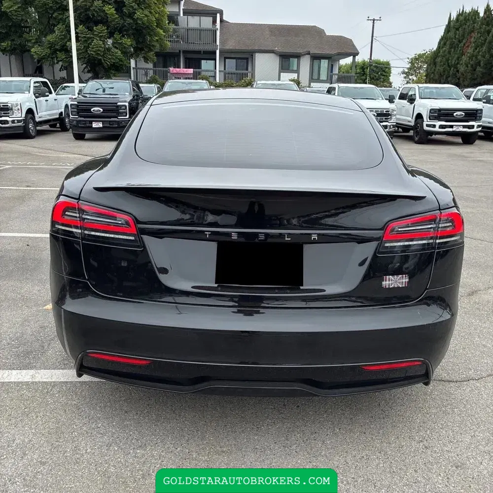 2023 Tesla Model S Plaid