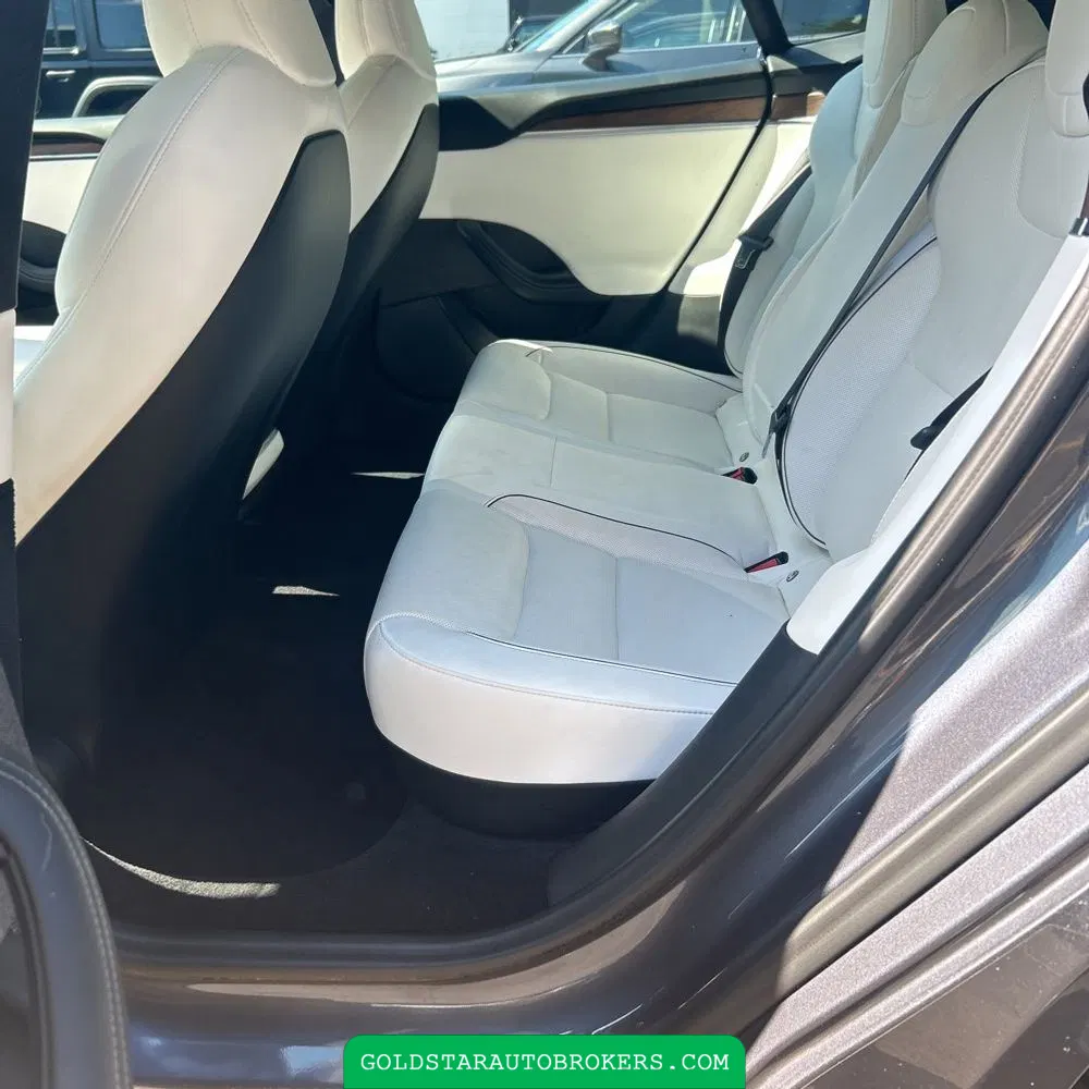 2021 Tesla Model S Plaid