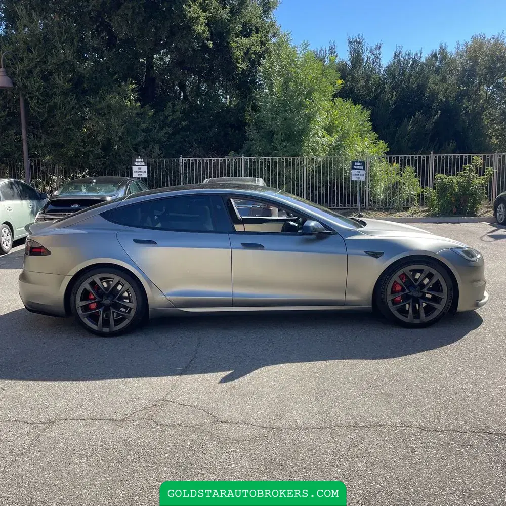2023 Tesla Model S Plaid