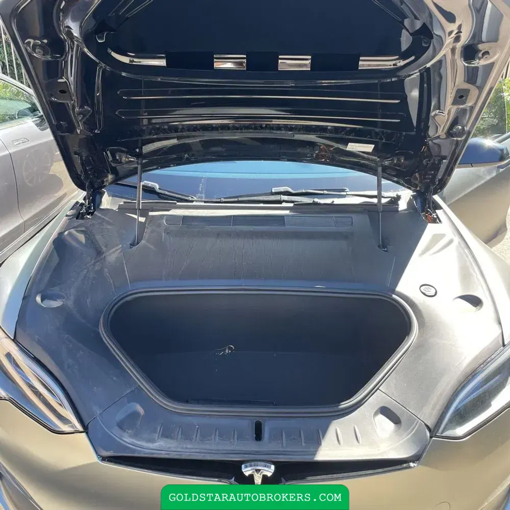 2023 Tesla Model S Plaid