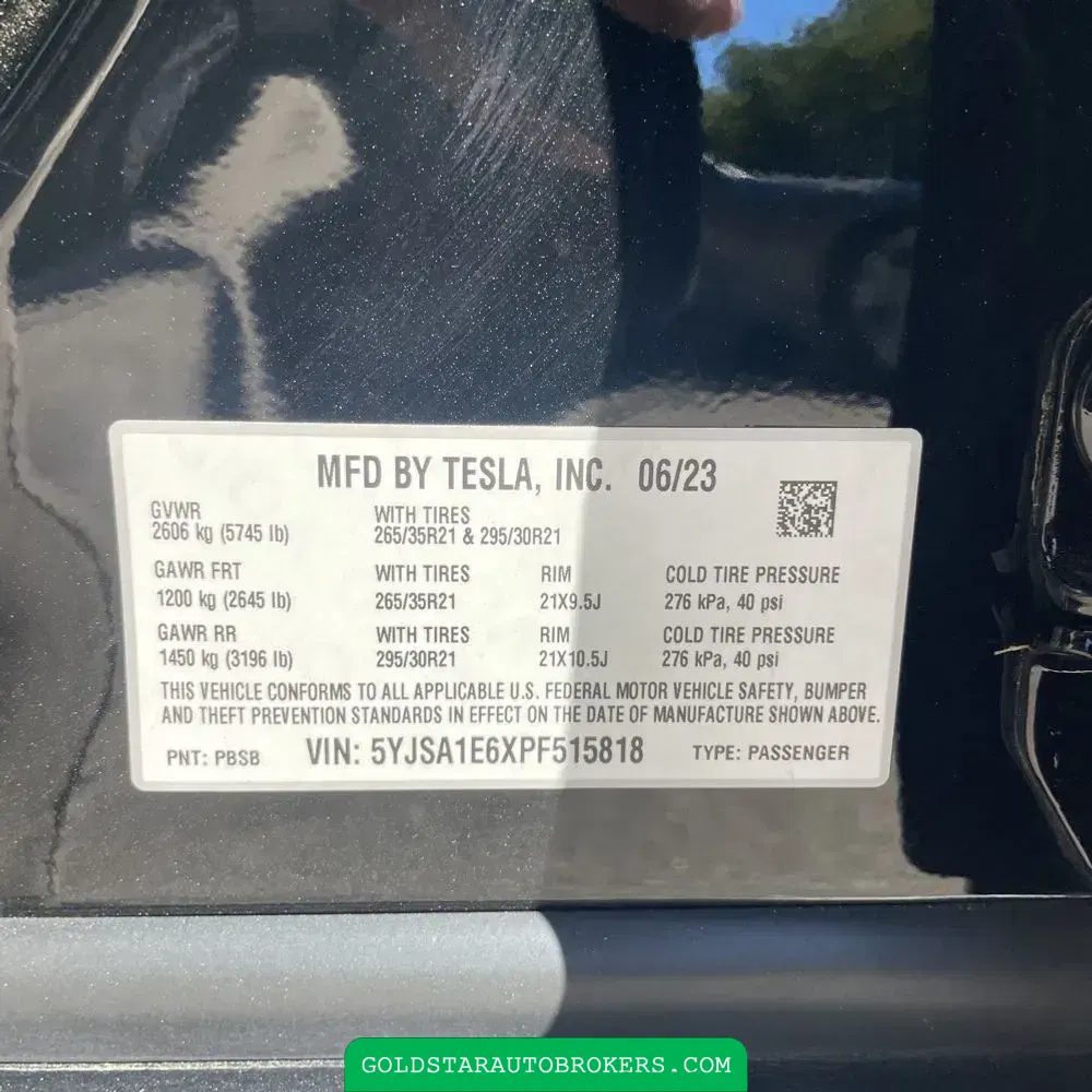 2023 Tesla Model S Plaid
