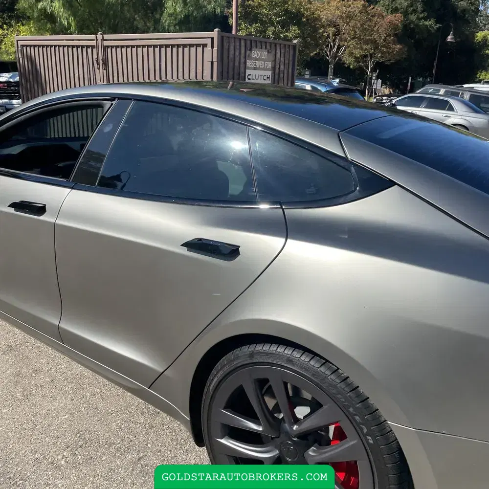 2023 Tesla Model S Plaid