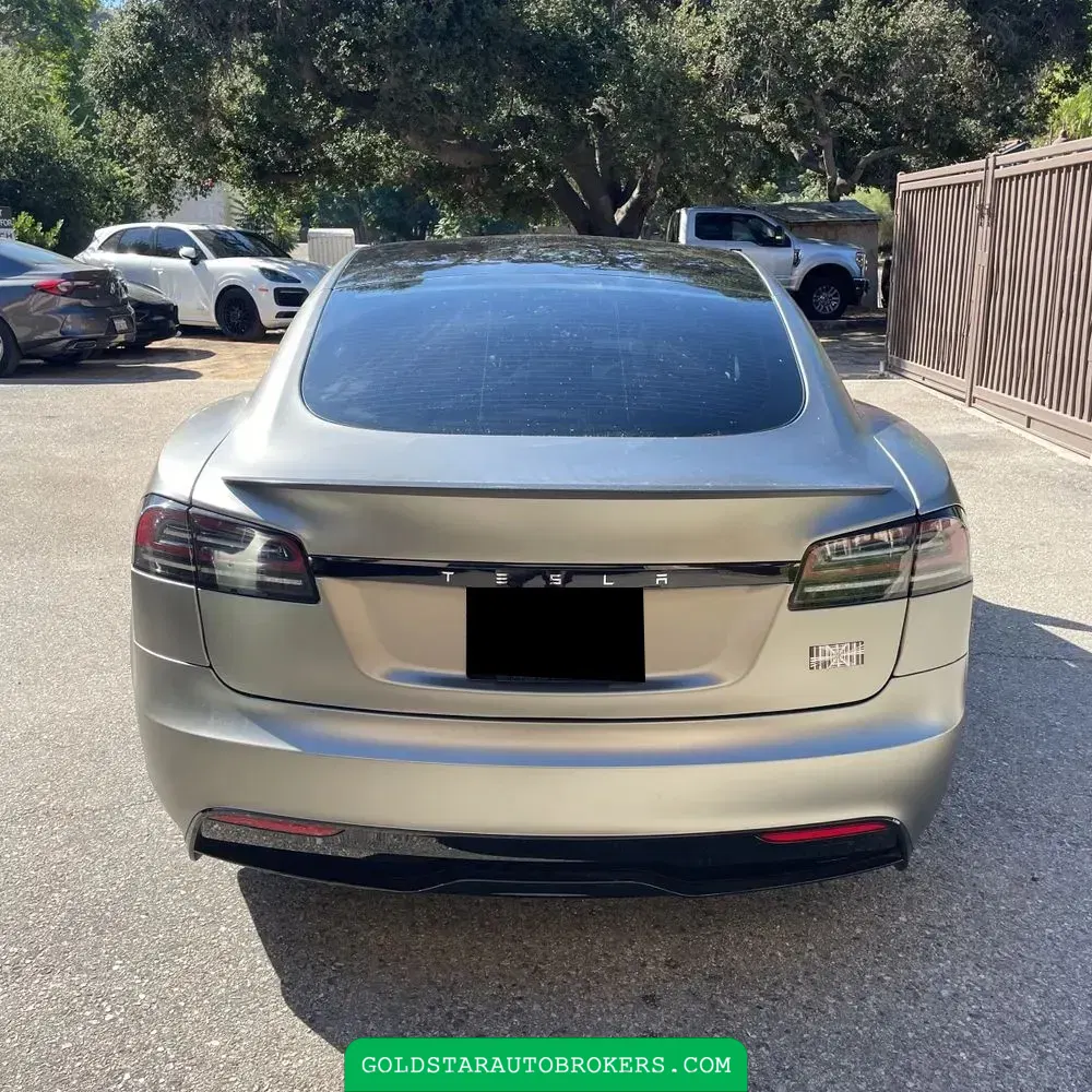 2023 Tesla Model S Plaid
